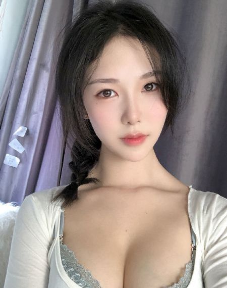 美女走光视频